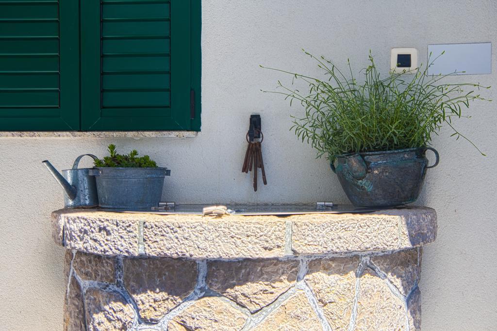 Apartments Baska Exterior foto