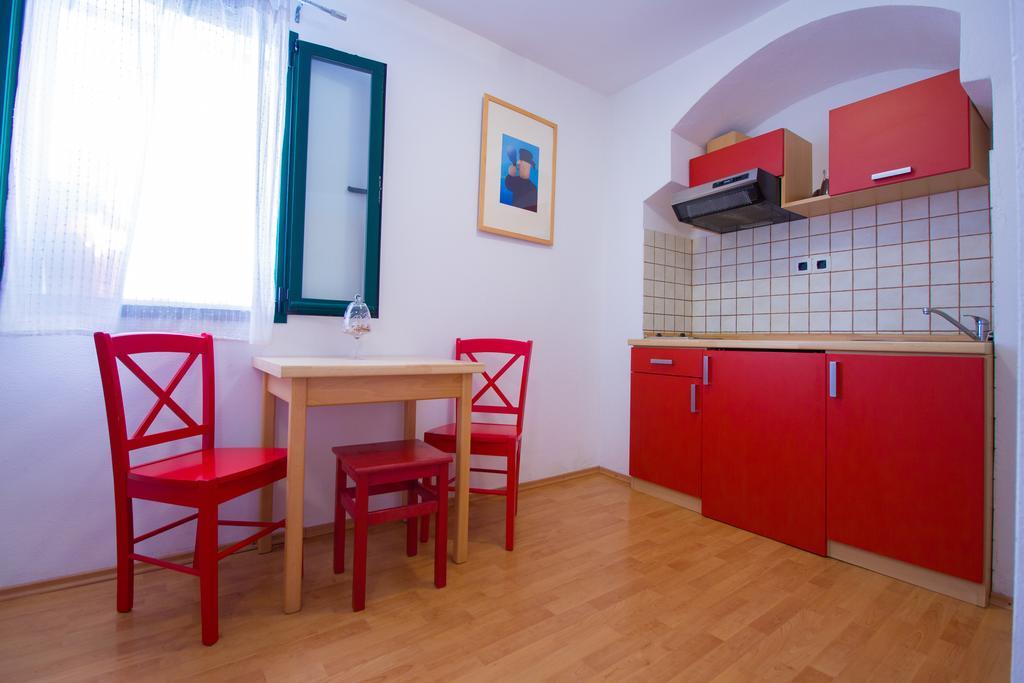 Apartments Baska Zimmer foto